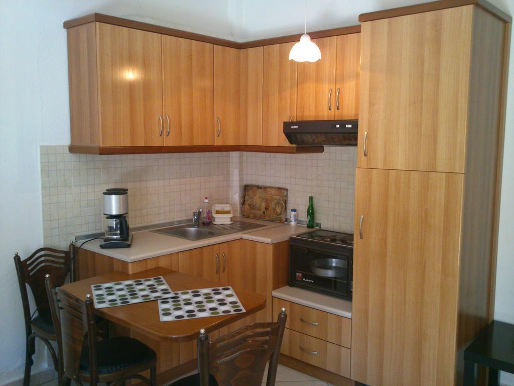 Gkoloi Studios & Apartments Kalyves Polygyrou Rom bilde